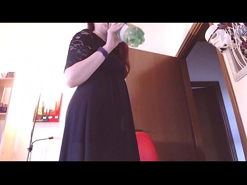 ❤️ Una schiava sottomessa che ama le mutandine sporche e lussuriose è costretta a masturbarsi dopo aver visto questo video! Super pornoal it.pornmega.ru ☑